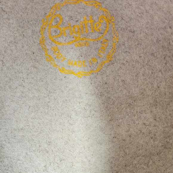 3 Vintage Felt Hats - Picture 5 of 6